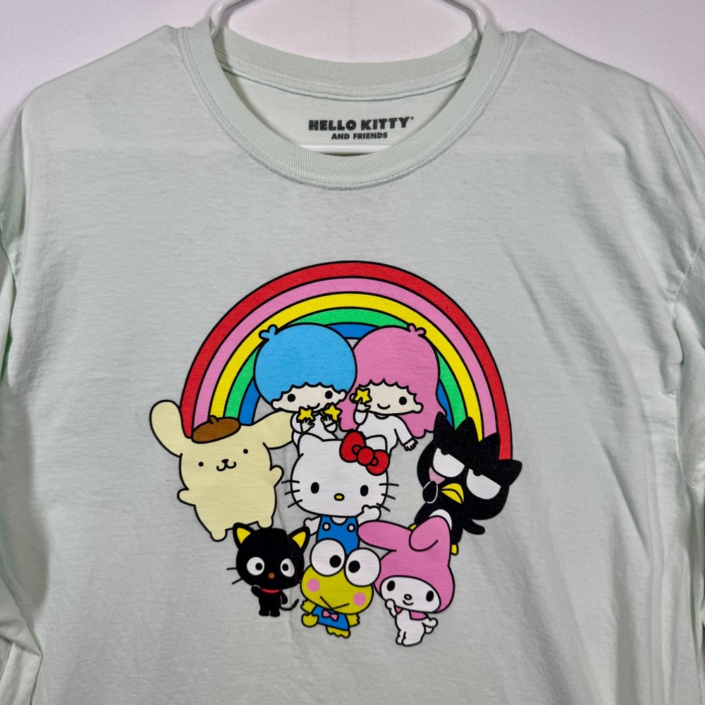 Hello Kitty and Friends Rainbow Graphic Long Sleeve Tee Shirt Sz M/L‎